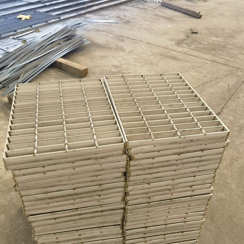 鋼格板用于排水溝蓋板的優(yōu)勢(shì)分析