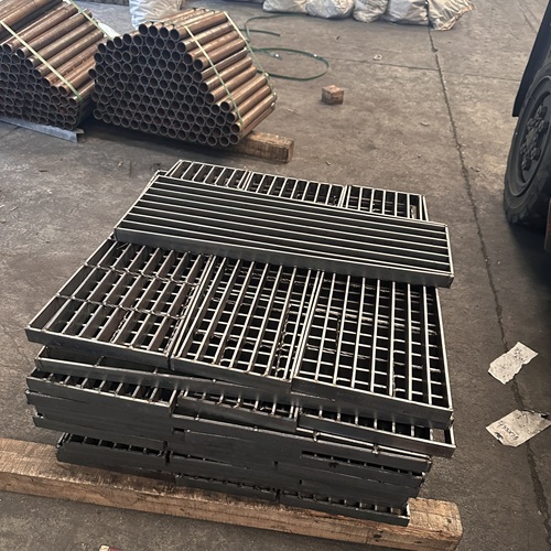 鋼格柵板憑啥火了這4點太關鍵了